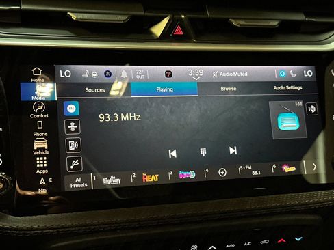 New 2026 Jeep Cherokee Overland w/ Advanced Pro Tech Group AWD/4WD image 17