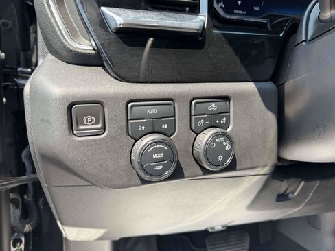 Certified 2023 Chevrolet Silverado 1500 LT AWD/4WD image 18