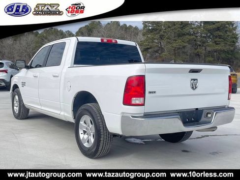 Used 2021 RAM 1500 Classic SLT RWD image 5