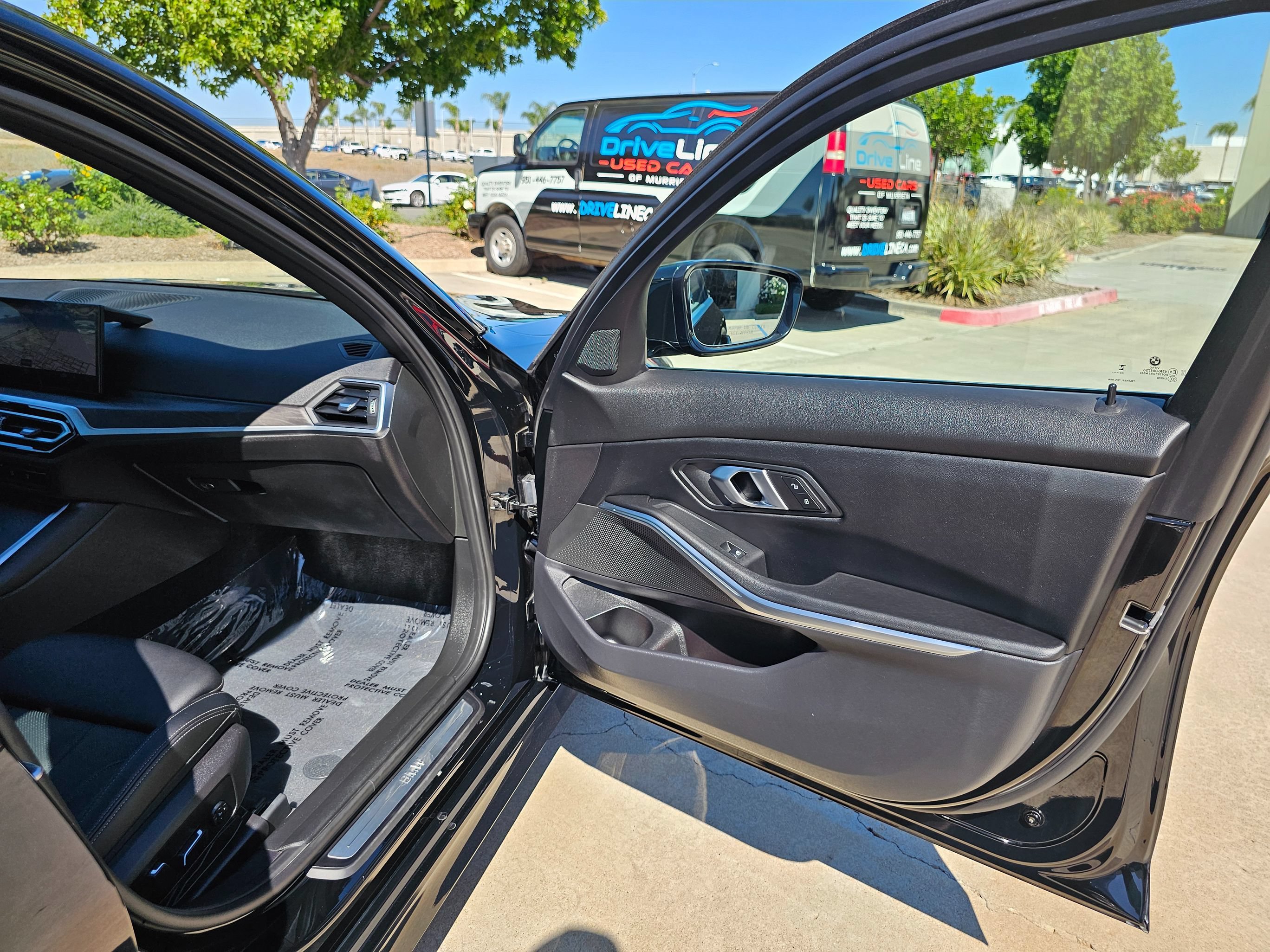 Used 2024 BMW 330e xDrive AWD/4WD image 35