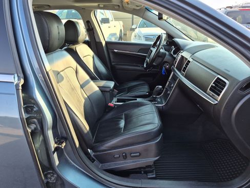 Used 2012 Lincoln MKZ FWD image 32