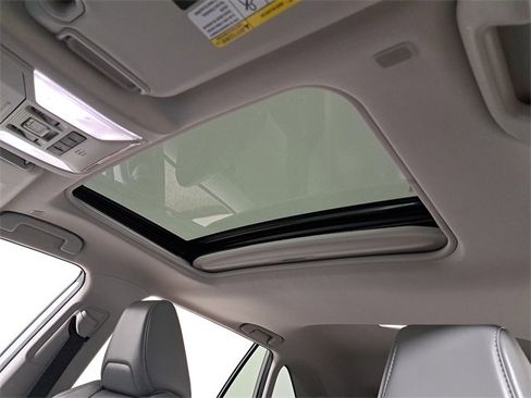 Used 2024 Toyota RAV4 XLE Premium image 21