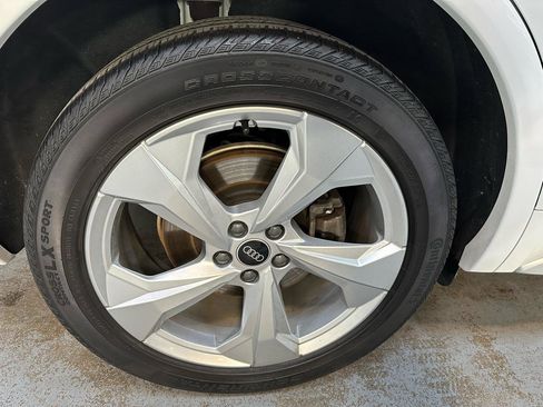 Used 2021 Audi Q5 2.0T Premium Plus image 24