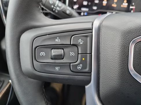 Used 2025 GMC Sierra 3500 SLE AWD/4WD image 19