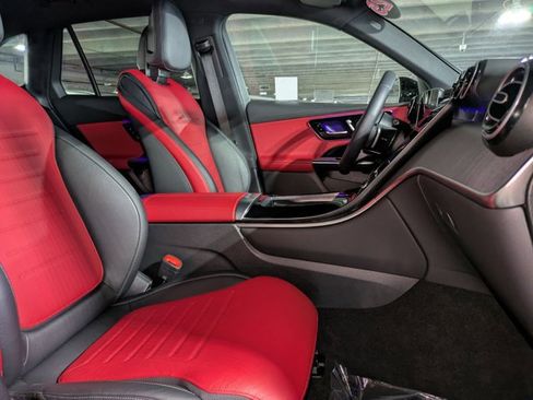 Certified 2025 Mercedes-Benz GLC 300 image 22