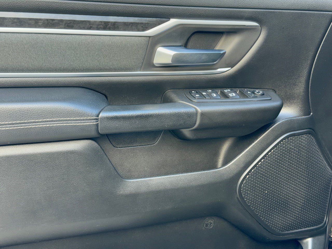 Used 2021 RAM 1500 Big Horn RWD image 14