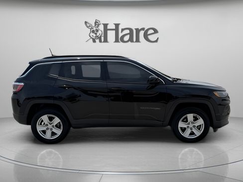 Used 2022 Jeep Compass Latitude AWD/4WD image 6