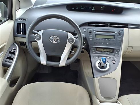 Used 2011 Toyota Prius Two image 12
