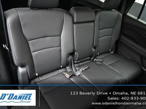 Used 2023 Honda Passport EX-L image 40