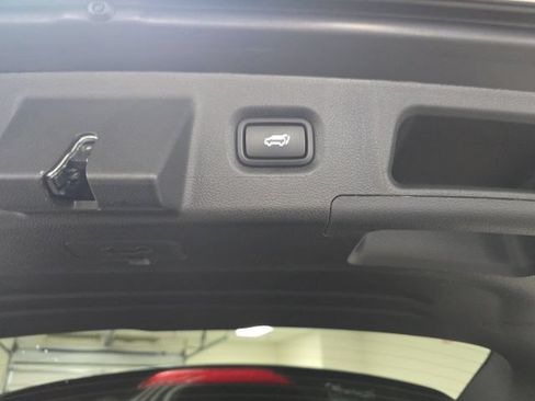 Used 2023 Hyundai Santa Fe SEL AWD/4WD image 8