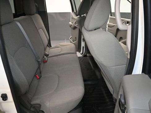 Used 2017 Nissan Frontier SV w/ SV Value Truck Package image 22