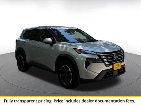 Used 2025 Nissan Rogue SV AWD/4WD image 1