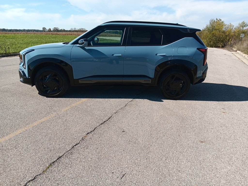 Used 2027 Kia Seltos X-Line SX AWD/4WD image 8