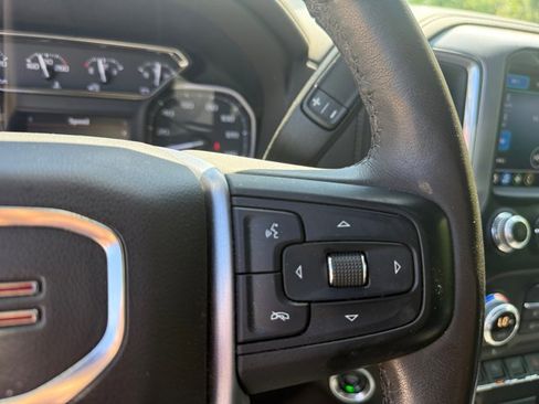 Used 2019 GMC Sierra 1500 Elevation w/ Elevation Value Package AWD/4WD image 18
