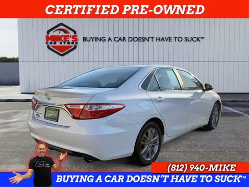 Used 2017 Toyota Camry SE image 7