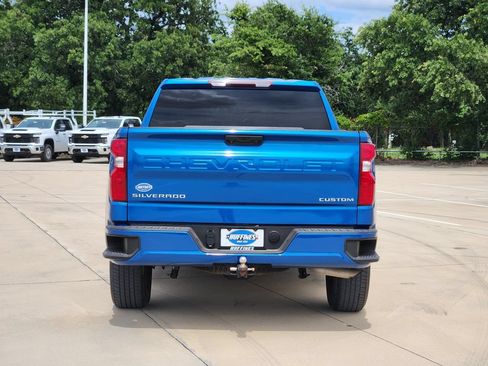 Used 2022 Chevrolet Silverado 1500 Custom RWD image 6