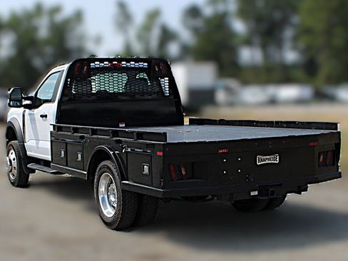 Used 2023 Ford F550 4x4 Regular Cab Super Duty image 4