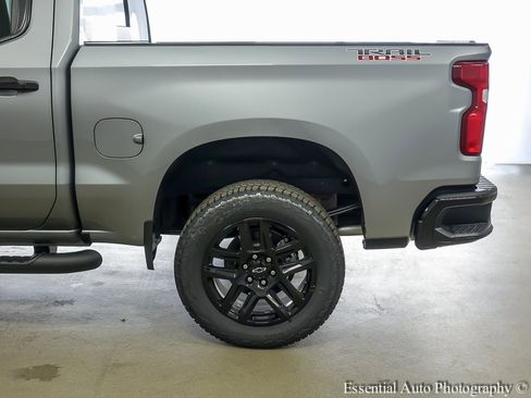 New 2026 Chevrolet Silverado 1500 LT Trail Boss w/ Convenience Package II image 9