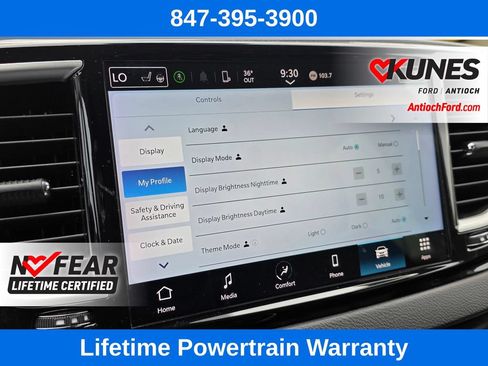 Used 2024 Chrysler Pacifica Touring-L FWD image 47