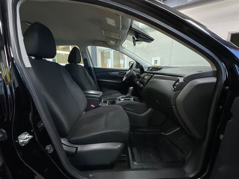 Used 2021 Nissan Rogue Sport S FWD image 27