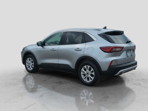 Used 2023 Ford Escape Active AWD/4WD image 6