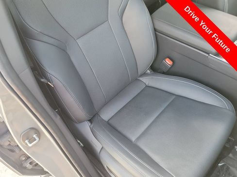 Used 2024 Lexus GX 550 w/ Cold Area Package AWD/4WD image 17