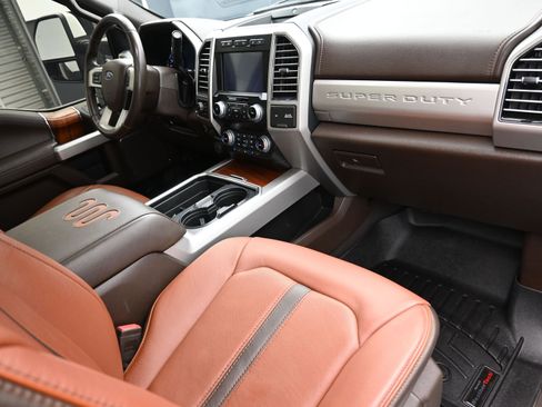 Used 2020 Ford F250 King Ranch w/ FX4 Off-Road Package image 41