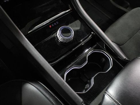 Used 2023 Jeep Grand Cherokee L Laredo image 15