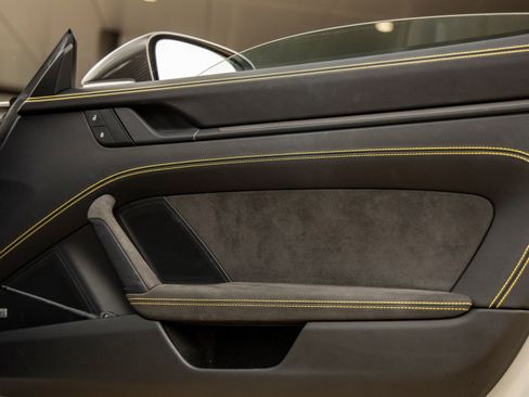 Certified 2022 Porsche 911 GT3 RWD image 41