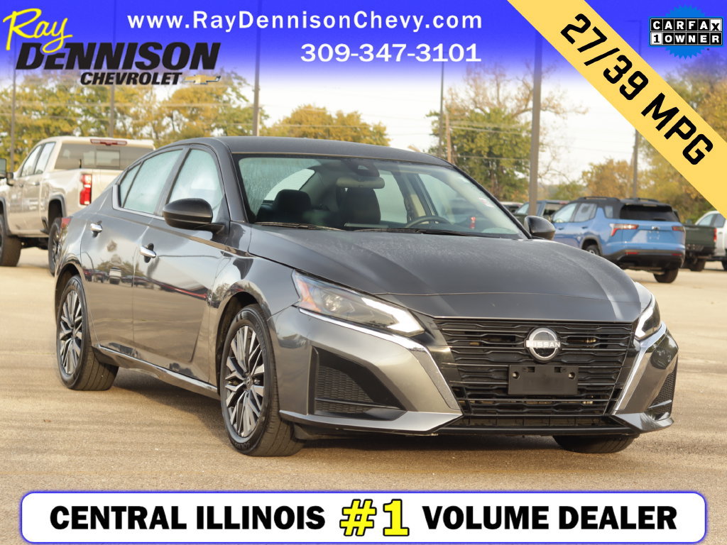 Used 2025 Nissan Altima 2.5 SV FWD image 1