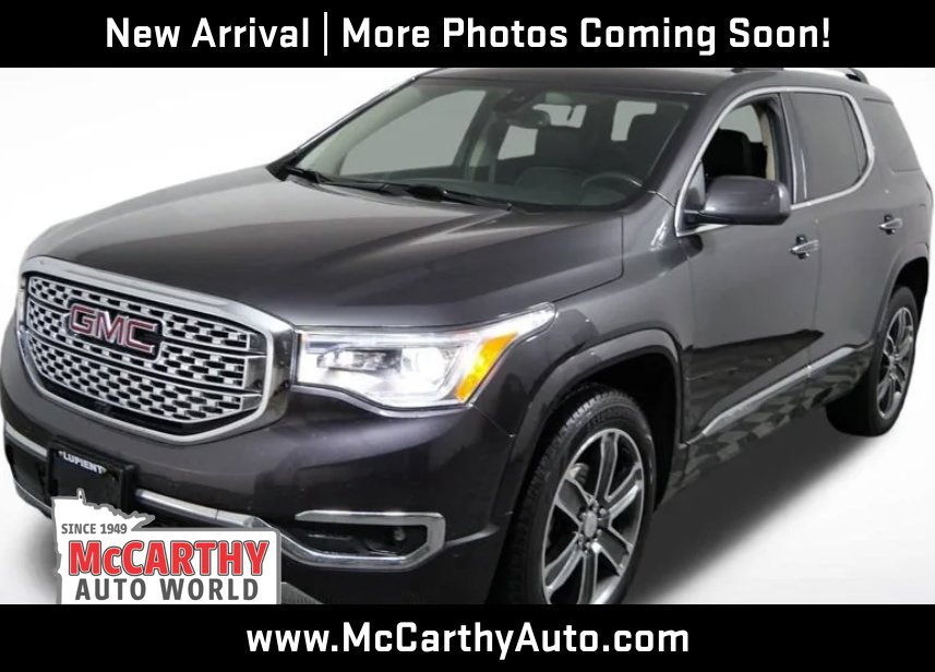 Used 2017 GMC Acadia Denali w/ Technology Package AWD/4WD image 3