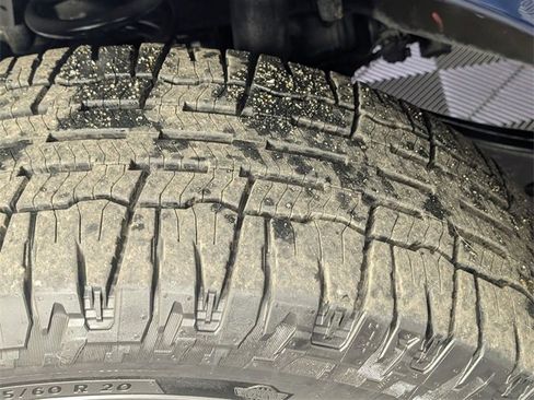 Used 2022 RAM 2500 Big Horn w/ Level C Equiment Group image 9