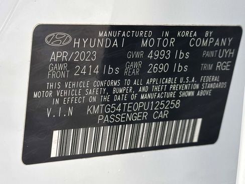 Used 2023 Genesis G70 3.3T w/ Sport Advanced Package image 38