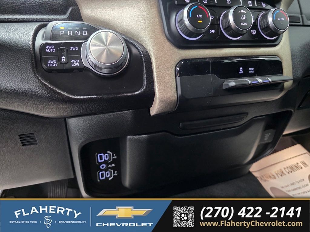 Used 2022 RAM 1500 Laramie AWD/4WD image 28