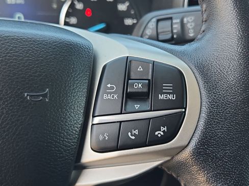 Used 2023 Ford Explorer XLT w/ Equipment Group 202A image 22