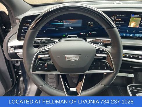 Used 2024 Cadillac Lyriq Sport image 11