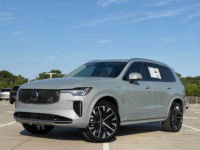 New 2026 Volvo XC90 T8 Ultra w/ Protection Package Premier