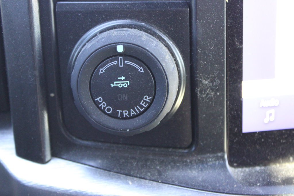 Used 2023 Ford F150 Lariat w/ Equipment Group 502A High AWD/4WD image 27
