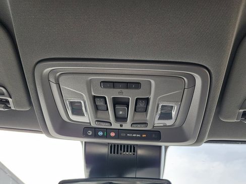 New 2026 GMC Sierra 3500 Denali w/ LPO, Black Badging Package image 38