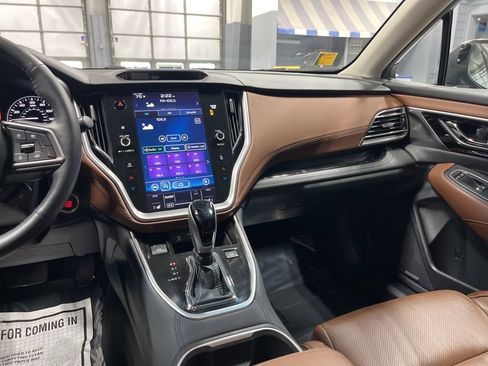 Used 2022 Subaru Outback Touring image 26