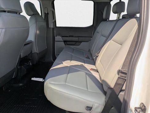 New 2026 Ford F250 XL w/ XL Chrome Package image 15