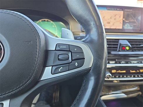 Used 2019 BMW M550i xDrive w/ Dynamic Handling Package image 18