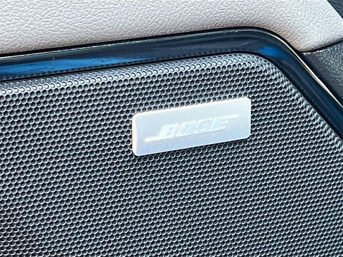 Used 2022 Chevrolet Silverado 1500 ZR2 w/ Technology Package image 18