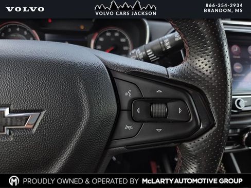 Used 2022 Chevrolet TrailBlazer RS w/ Technology Package FWD image 22