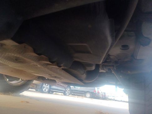 Used 2012 Toyota Highlander SE image 30