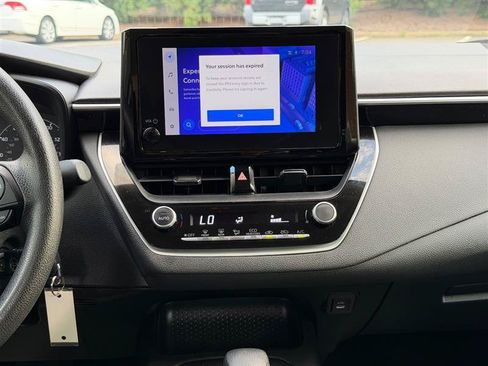 Used 2025 Toyota Corolla LE FWD image 34