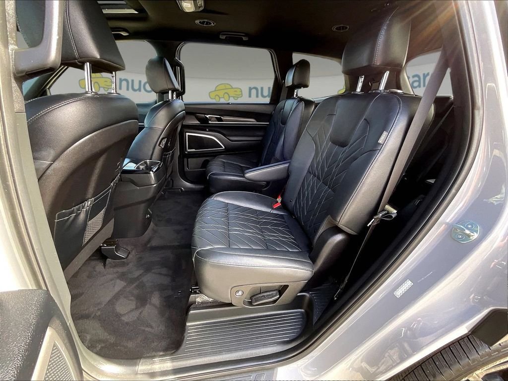 Used 2023 Kia Telluride EX X-Line AWD/4WD image 15