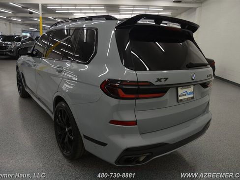 Used 2024 BMW X7 xDrive40i w/ M Sport Package image 11