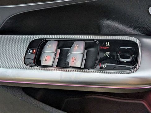 Used 2023 Mercedes-Benz EQE 500 500 Sedan image 15