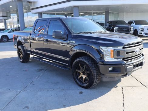 Used 2018 Ford F150 XLT w/ Equipment Group 302A Luxury image 8